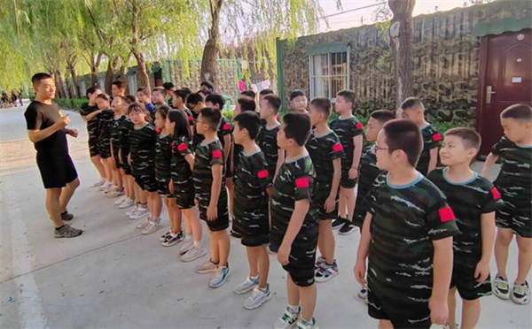 济南有哪些比较好的军事夏令营？效果好的机构推荐