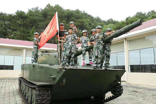 石家庄军旅夏令营机构有哪些?这两家机构不错
