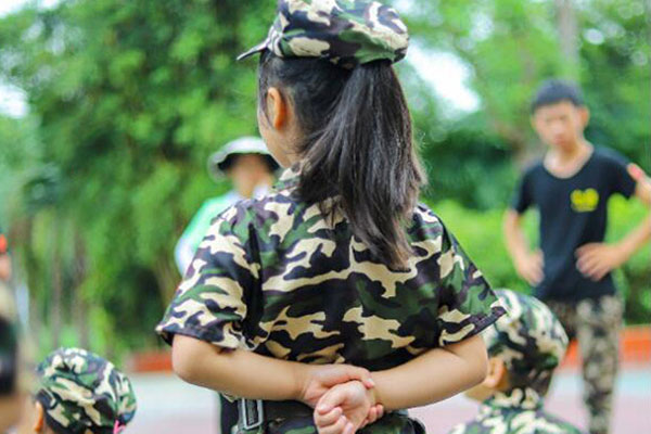 成都夏令营哪里比较好？整理专业教官机构