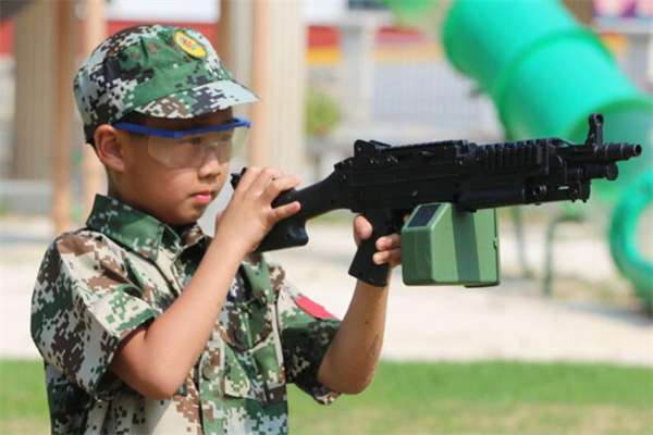 南昌军事夏令营