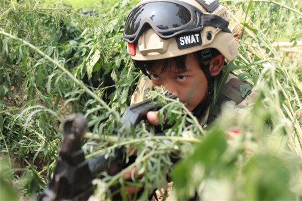 深圳军事拓展夏令营