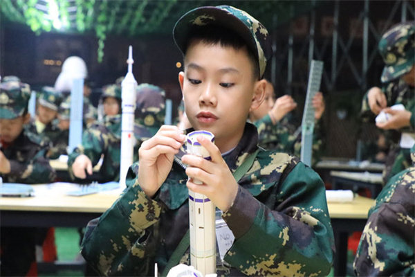 天津青少年夏令营哪家专业？大牌机构好去处