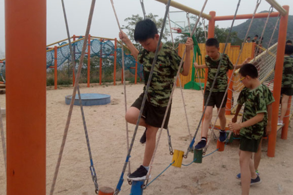 武汉军事夏令营哪个机构好一些？这8家不会让你失望