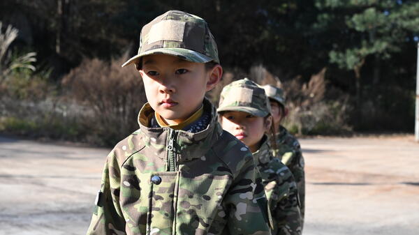 【昆明21天军事夏令营】自救互救+突发事件情景模拟+镁棒打火