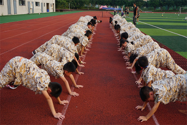 成都少儿军事夏令营哪家好？正规机构上榜