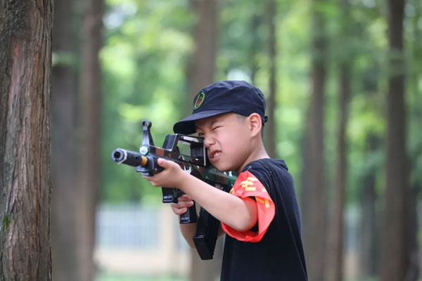 成都暑期军事化训练营收费多少？7天费用一览