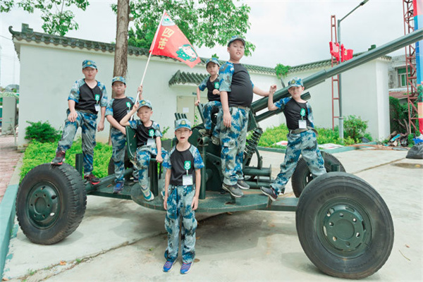 广州少年军校夏令营哪家好？看完你就知道了