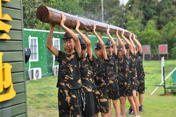 贵阳少儿暑期军训夏令营哪家好？备受认可机构推荐