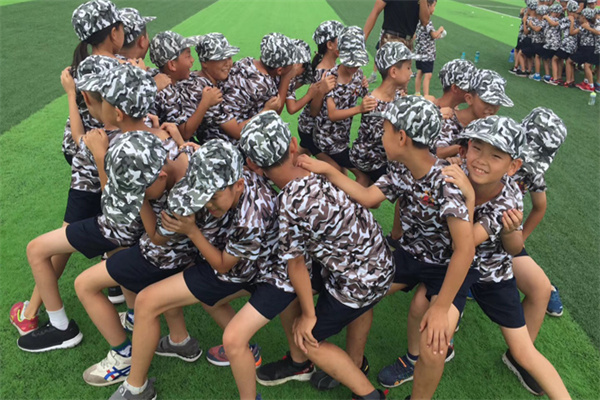 贵阳军事夏令营哪个机构好一点？精选机构报名