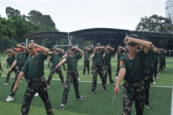 杭州军旅夏令营费用多少？7-28天报价一览！