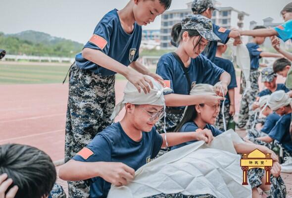 【太原讲武堂14天历练营】拳术训练+观看军事电影+学军歌