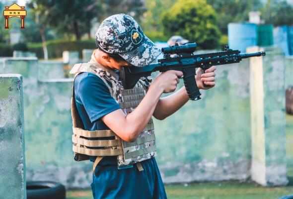 【太原讲武堂35天精英营】红蓝对抗+观看军事电影+综合格斗