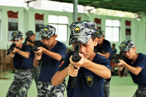 青岛军事夏令营机构哪家专业？这4家值得信赖