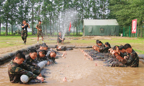 为什么要选择中国少年预备役训练营？