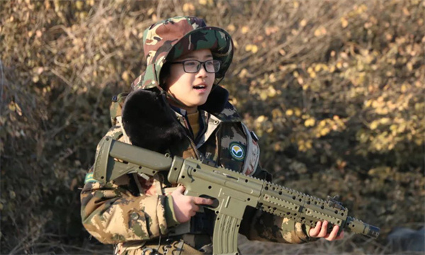 2026【天津10天军事】”雪域兵王”集训军事磨炼冬令营：军人队列训练+榴炮弹装甲车体验+军事国防教育