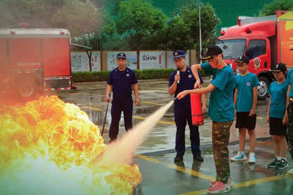 厦门军事夏令营