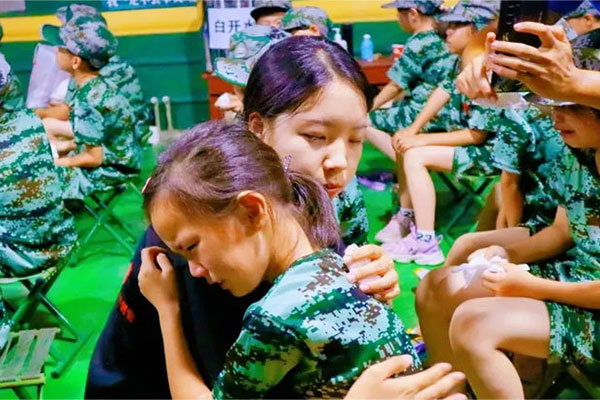 2024武汉14天军事夏令营：仪仗标兵+体能夜训+武大研学夏令营