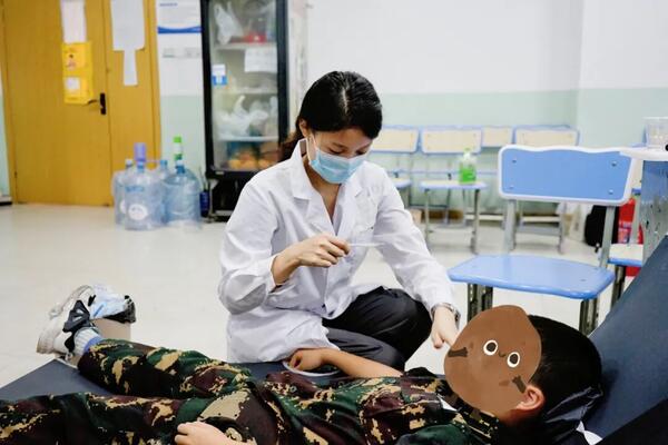 【苏州14天军事夏令营】领导力训练+队列训练+内务考核