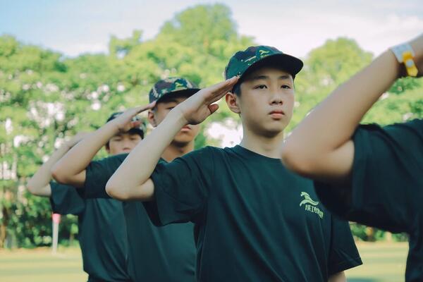 【苏州28天军事夏令营】急速60秒+持枪战术训练+安全防范训练