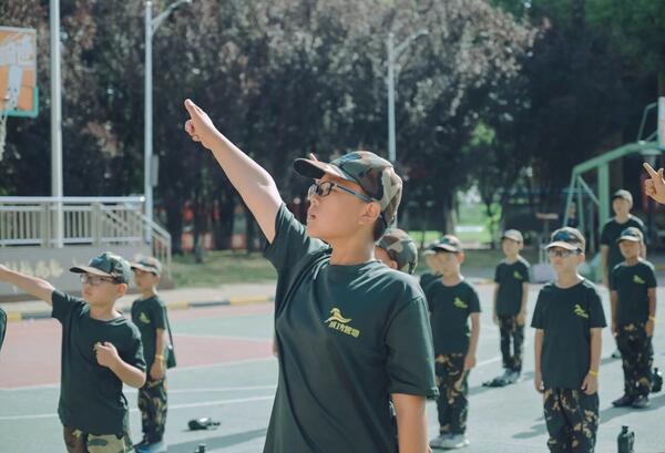 【苏州35天军事夏令营】马头功+领导力课程+拔河比赛