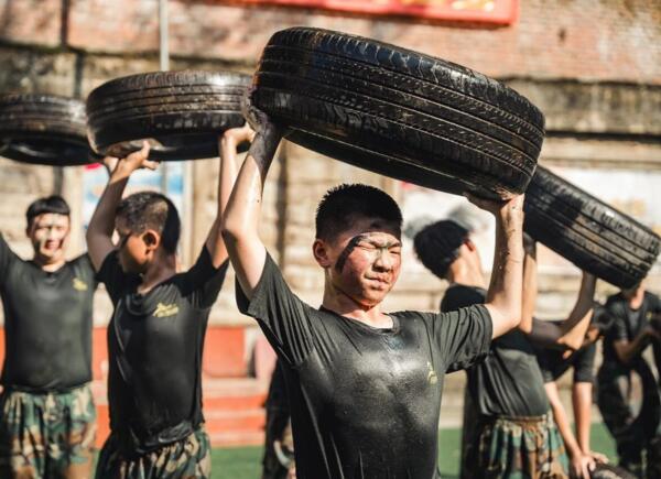【杭州7天军事夏令营】国防安全教育+CS野战+看军事电影