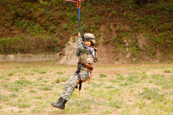 昆明军事拓展夏令营哪个机构好？这7家不容错过