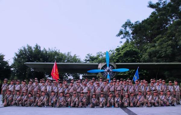 【柳州21天军事夏令营】农耕课堂+制作水火箭+感恩课程