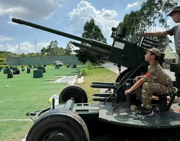 【百色14天军事夏令营】手榴弹投掷+踏步喊番号+农耕体验