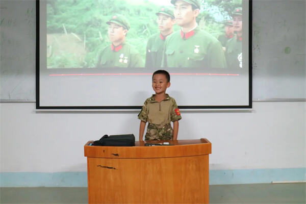 【南宁21天军事夏令营】擒拿格斗+野外避险+极限挑战