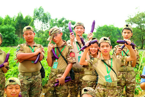 【桂林21天军事夏令营】短棍术+单兵队列+紧急集合