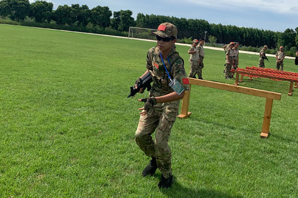 南宁儿童夏令营军训多少钱？热报机构费用