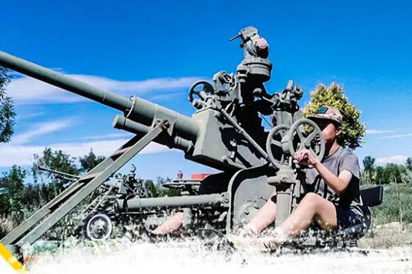 银川信号旗7-21天军事夏令营课程费用