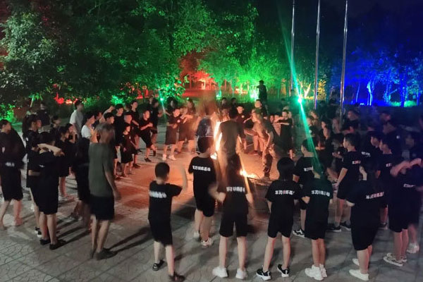 2024石家庄21天军事夏令营：特色军事科目训练+火箭筒/迫击炮训练+全天野外拉练夏令营