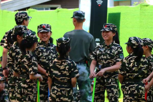 黄埔军事训练营的安全保障有哪些