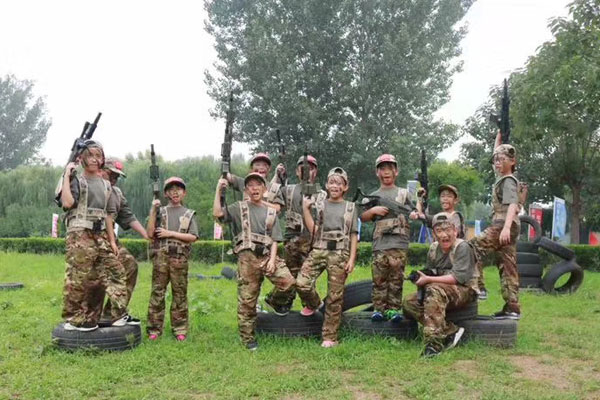 上海儿童军训夏令营哪家最专业？8大机构推荐