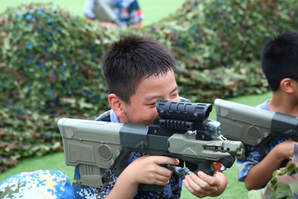 上海的军事夏令营哪家比较好？专业军训营一览