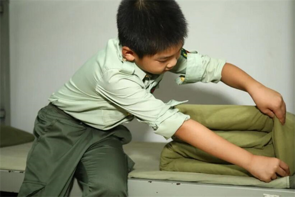 上海西点军事夏令营