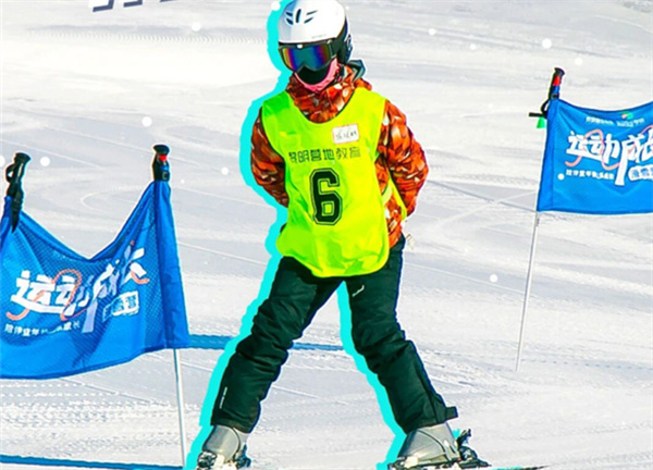 【北京5天】石京龙·运动成长滑雪冬令营（双板1:5）:高阶滑雪+开营篝火+铁花表演