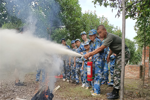 南昌军训夏令营哪家靠谱？三大品牌报名机构推荐