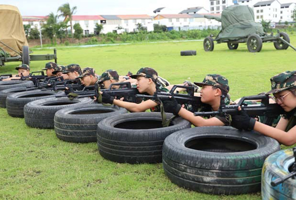 南京暑假军训夏令营收费多少?费用活动介绍一览!