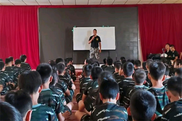 青岛哪个军事夏令营正规？3家优质选择