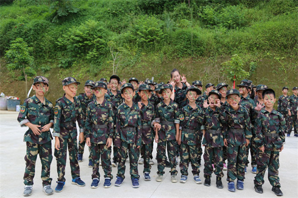 天津少年军校夏令营哪家好？两大品牌营地