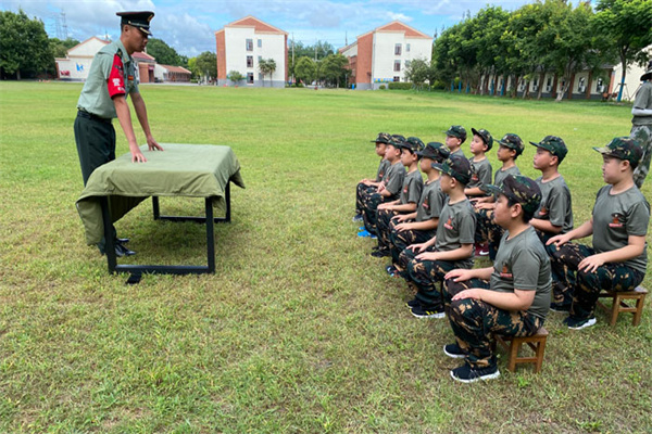 武汉好的军事夏令营地点在哪?推荐往下看!