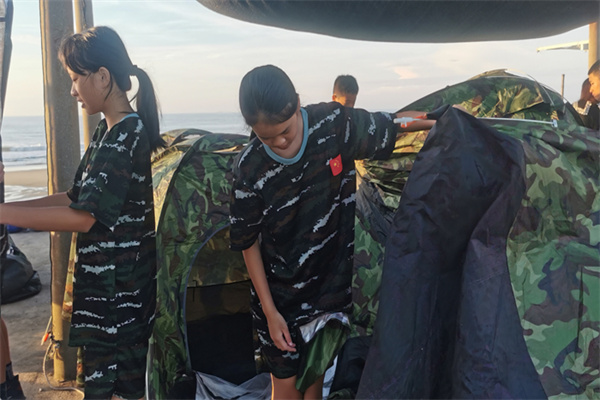 厦门青少年军事夏令营哪家比较好？三大杰出机构!