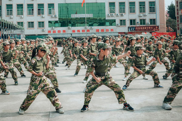 深圳夏令营费用，整理7-28天收费