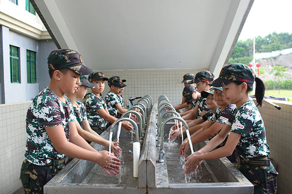 天津军事化夏令营收费标准是多少？热门活动报价一览