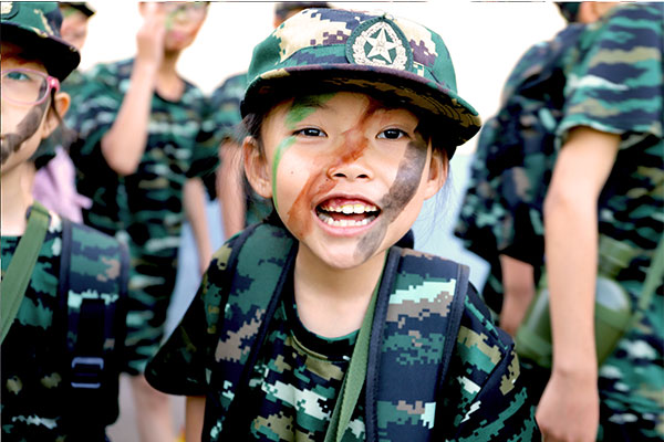 青岛军事拓展夏令营多少钱？21天价格一览