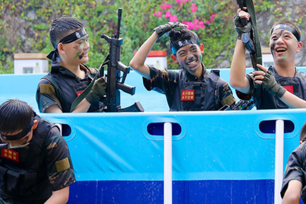 重庆军事化夏令营多少钱