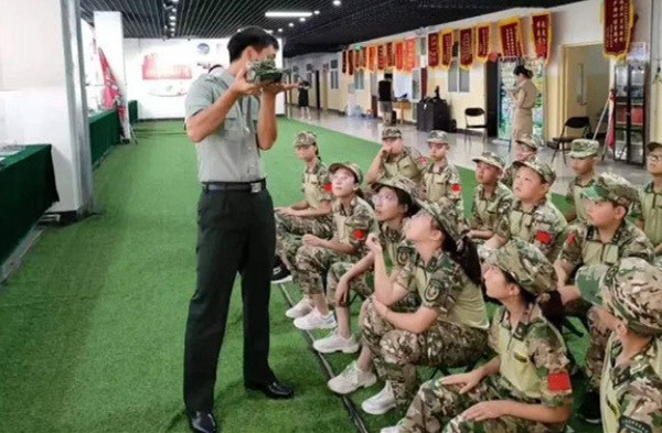 石家庄军事拓展夏令营收费标准