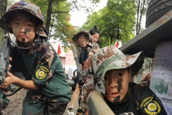 成都军事夏令营培训多少钱？14天费用参考